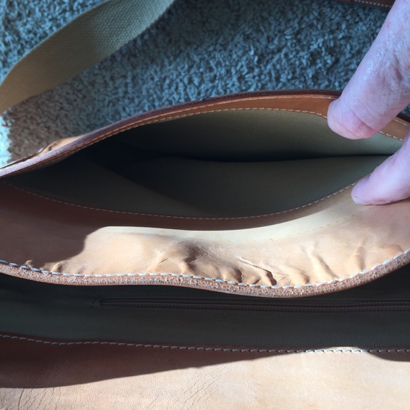 Natural saddle leather messenger, briefcase, bag - Picture 8 of 8